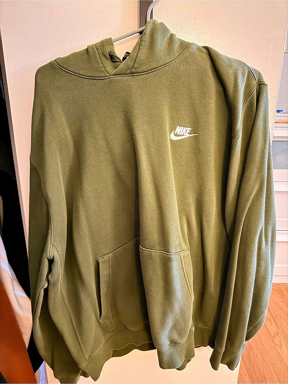 Nike Sportswear Club Fleece Pullover Hoodie Olive